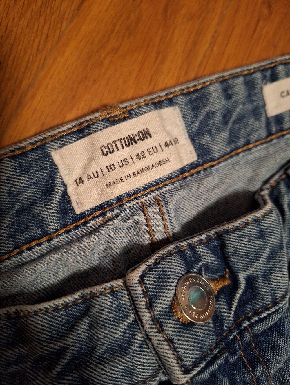 Cotton On Classic Carpenter Blue Denim Jeans Ladies 10 Oversized Baggy - Picture 3 of 4
